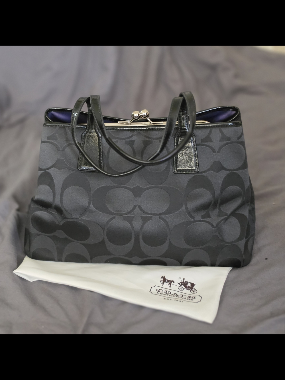 RARE Coach Black Signature Canvas Tote with Purple & Blue Graphic Motifs - Picture 3 of 7
